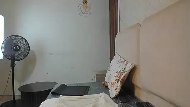 TiffanyMonrowHL webcam