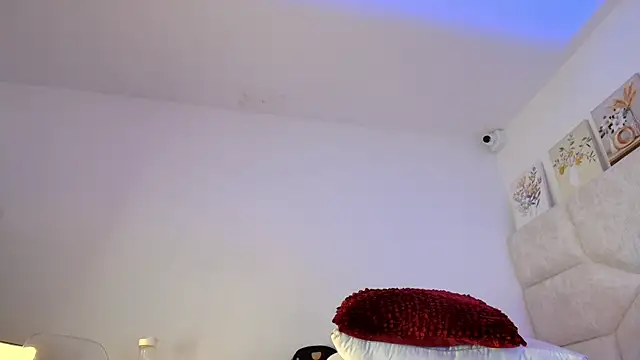 elizawiliamst - Elizawiliamst's free webcam - UK Sex Cams