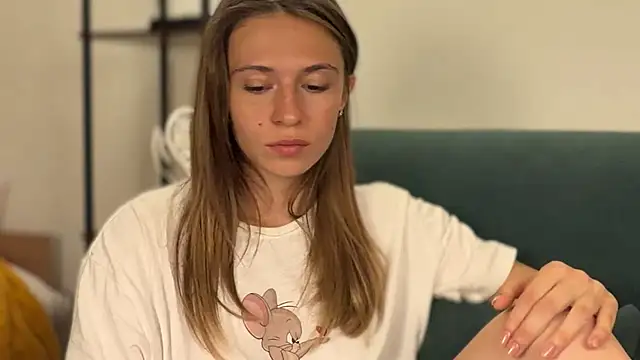 LovelyKatea live webcam show