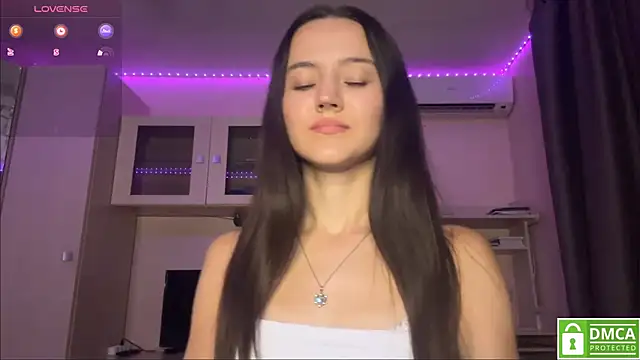 kiaicatie stripchat