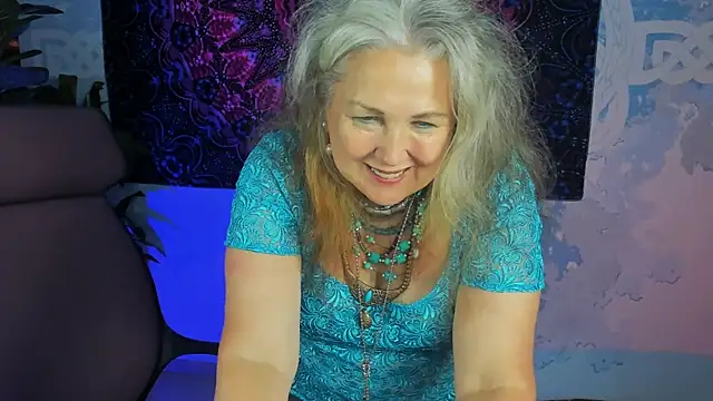 LilaMaharani live webcam show