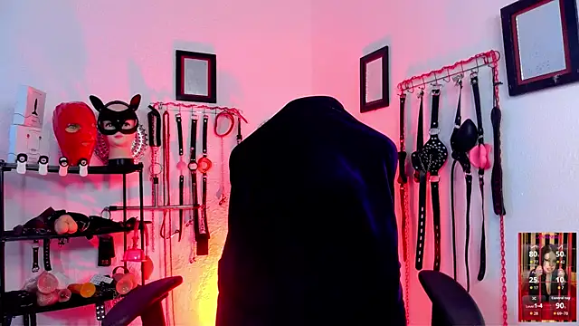 Fetishdoll_BDSM webcam