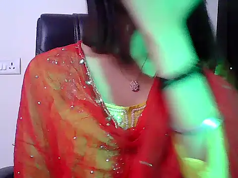 Hot_Deepansi02 live webcam