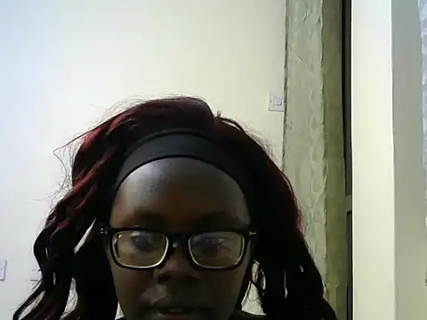 Horny_Larry live webcam show