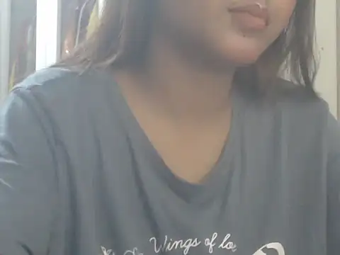 NancyRuvi live cam