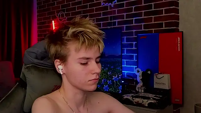 Jean_Willson live webcam show