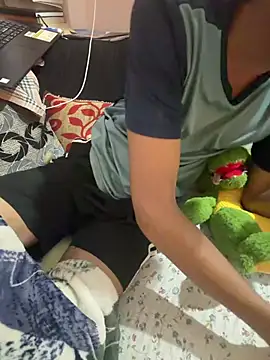 samyuthtwink webcam