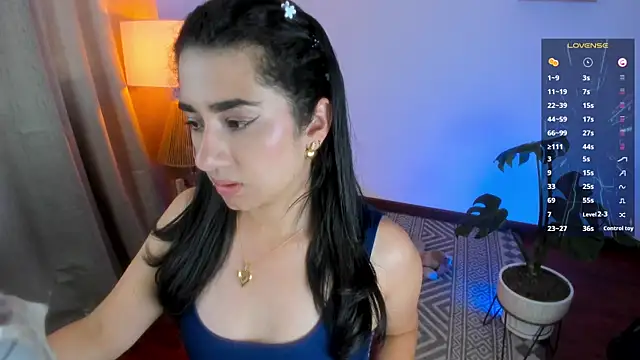Anya_Volkov webcam