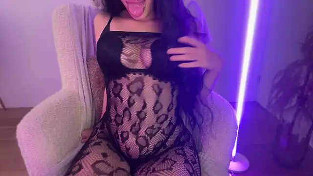 MewDoll webcam