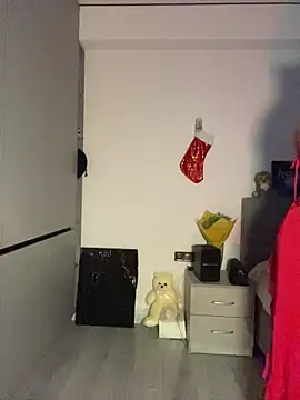 CurlyLara live sex cam