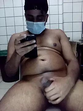 sexxboyiq live cam on StripChat