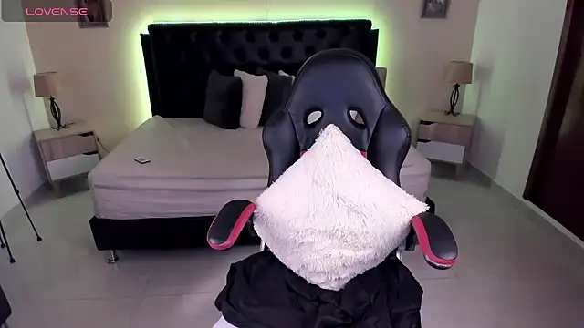 LolaVillalobos webcam