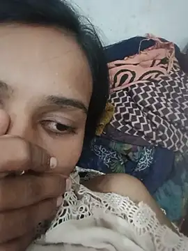 Desi_Couple_P webcam