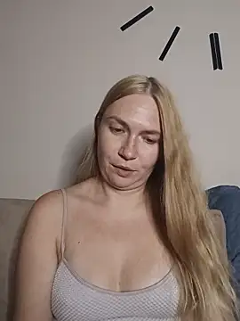KisaVixen webcam