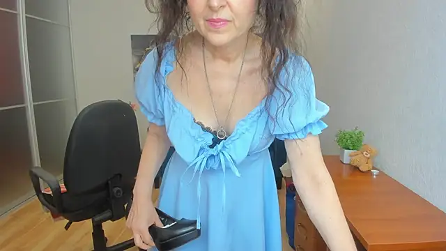 erica_edmonton - Erica_Edmonton's free webcam - UK Sex Cams