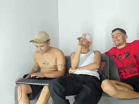 Charlie_Scorpion webcam