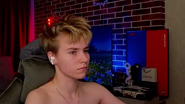 Jean_Willson live webcam show