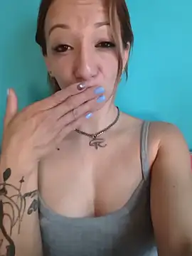 Flaaviaa18 live webcam show