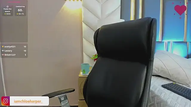 ChloeHarper_ webcam
