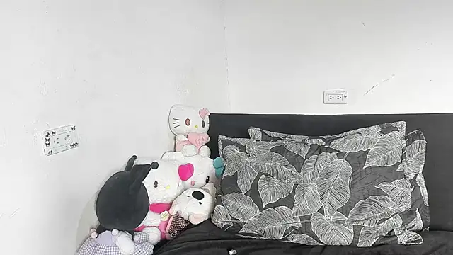 eirlysx (F teen) - cum pussy