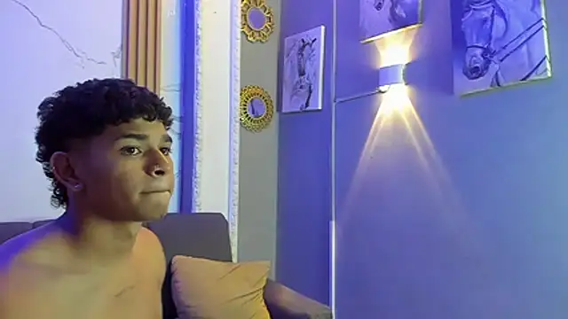 nova_mitchell7 (M twink) - GET NAKED