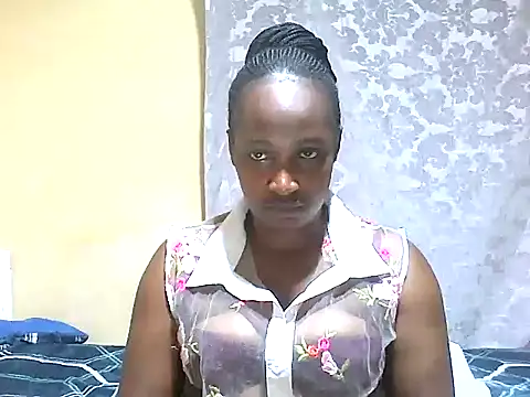 sexy-faiy live cam on StripChat