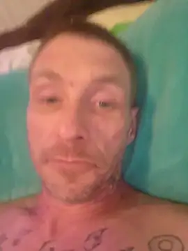 lambomusik live cam on StripChat