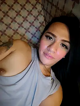 Yourbabyshane webcam