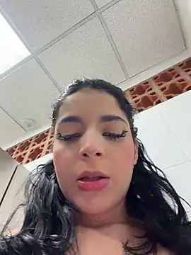 ArieliciousXXX webcam