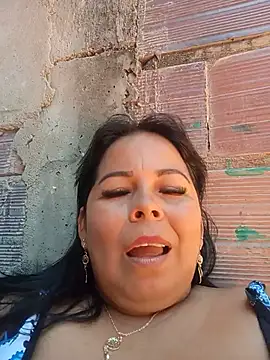 Mother-Big-tits webcam