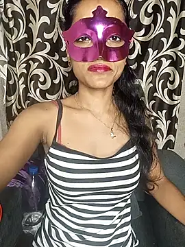 REVA_DARLING live webcam show