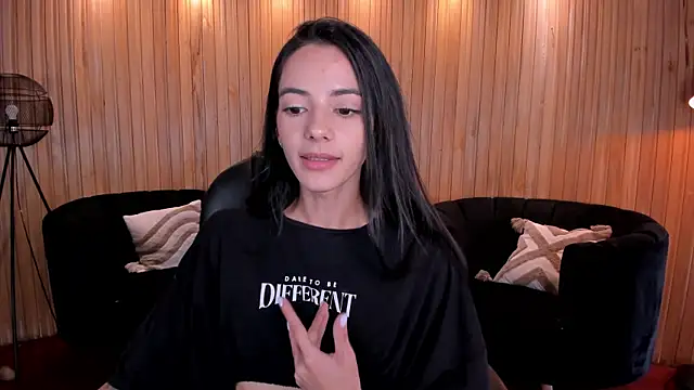 HannahJamesX live webcam show