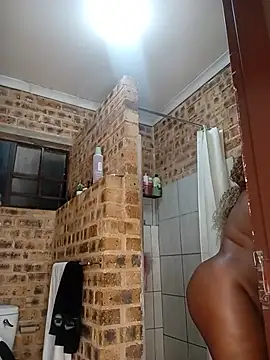 SativaHotxx101 live webcam show
