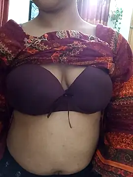Tanha18 live webcam show