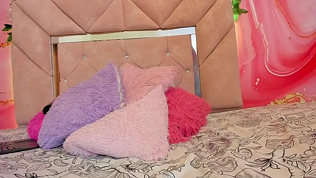 sweet__luna__ live webcam show