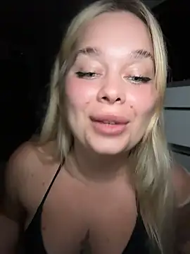 lilixcake live webcam show