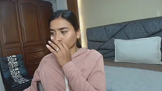 AriaJoy_ live webcam show