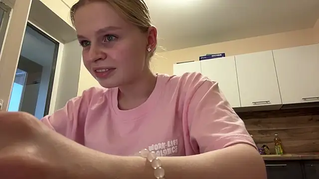 TasiaRibao live webcam show
