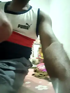 COUPLE-ROMANCES live webcam show