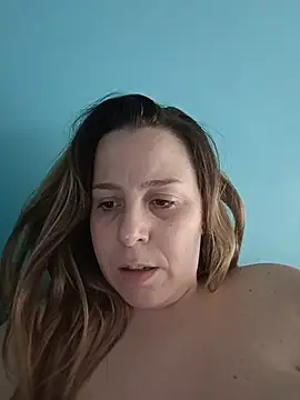 Emma96_hot live cam on StripChat