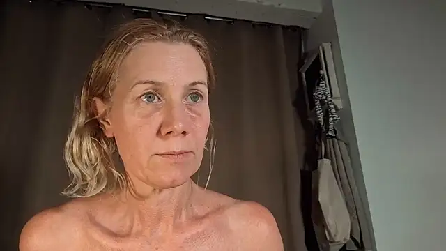 Lola_Belgium live webcam show