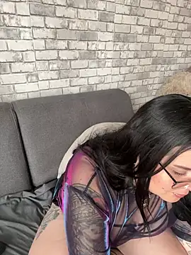Cherrycherrymiss webcam