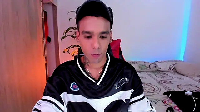 Damianwhite webcam
