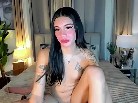 SiennaBlair live cam on StripChat