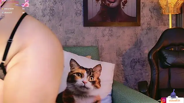 sarawolff webcam