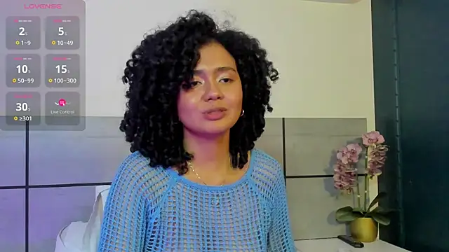 kiraspell (F young) - Cum Show