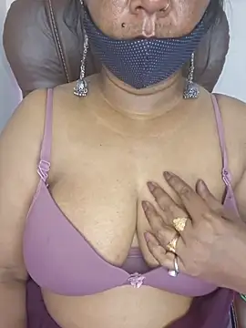 MISS-LOVEV live webcam show