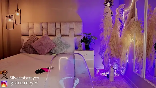 Silvermistt live webcam show