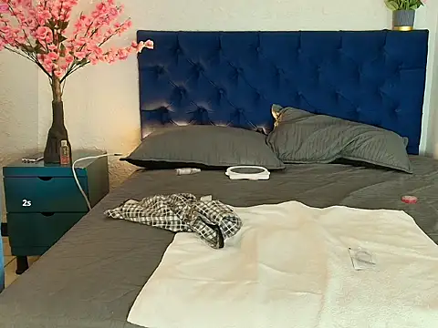 Athannya_hot webcam