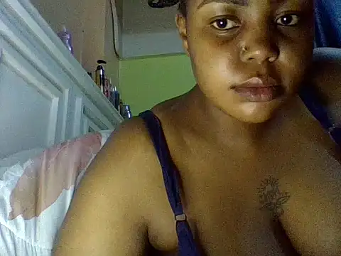 sexychubby22 webcam